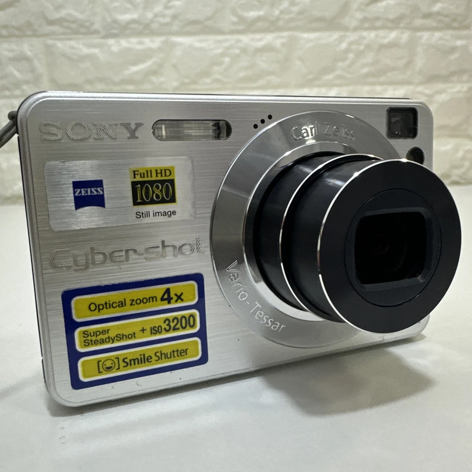 Sony Digital Camera Cyber-shot DSC-W130 8.1MP Silver 4x Zoom  Tested Excellent - Image 3 of 4