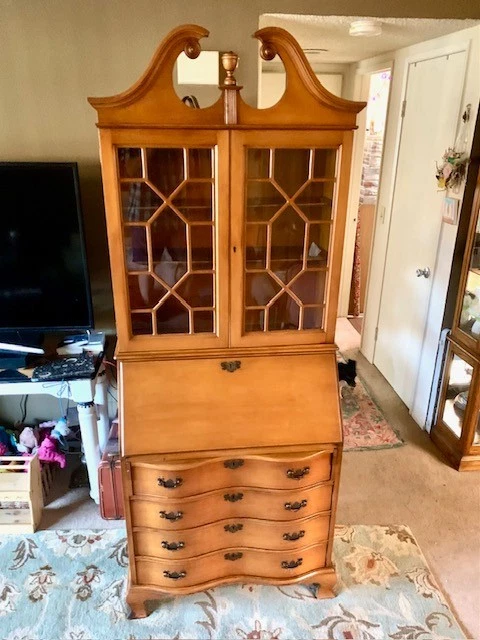 Escritorio de secretaria de madera de arce vintage de Salum - núcleo de abuela - ¡reducido! Foto 2 de 4