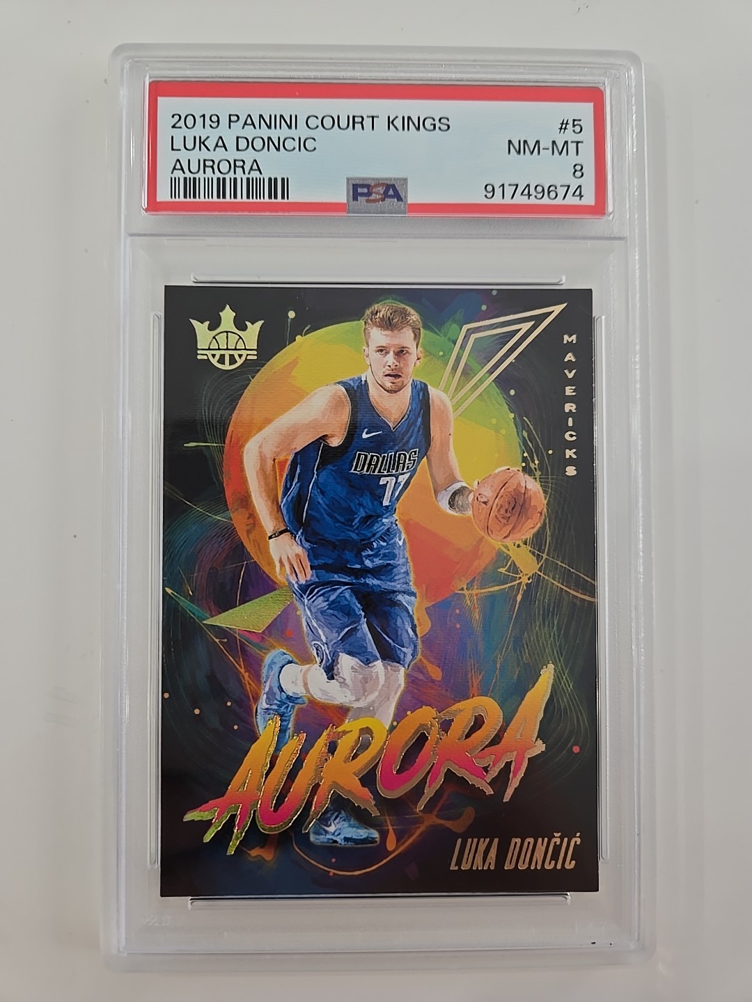 2019 Panini Court Kings Luka Doncic Aurora #5 PSA 8 SP Case Hit Dallas Mavericks