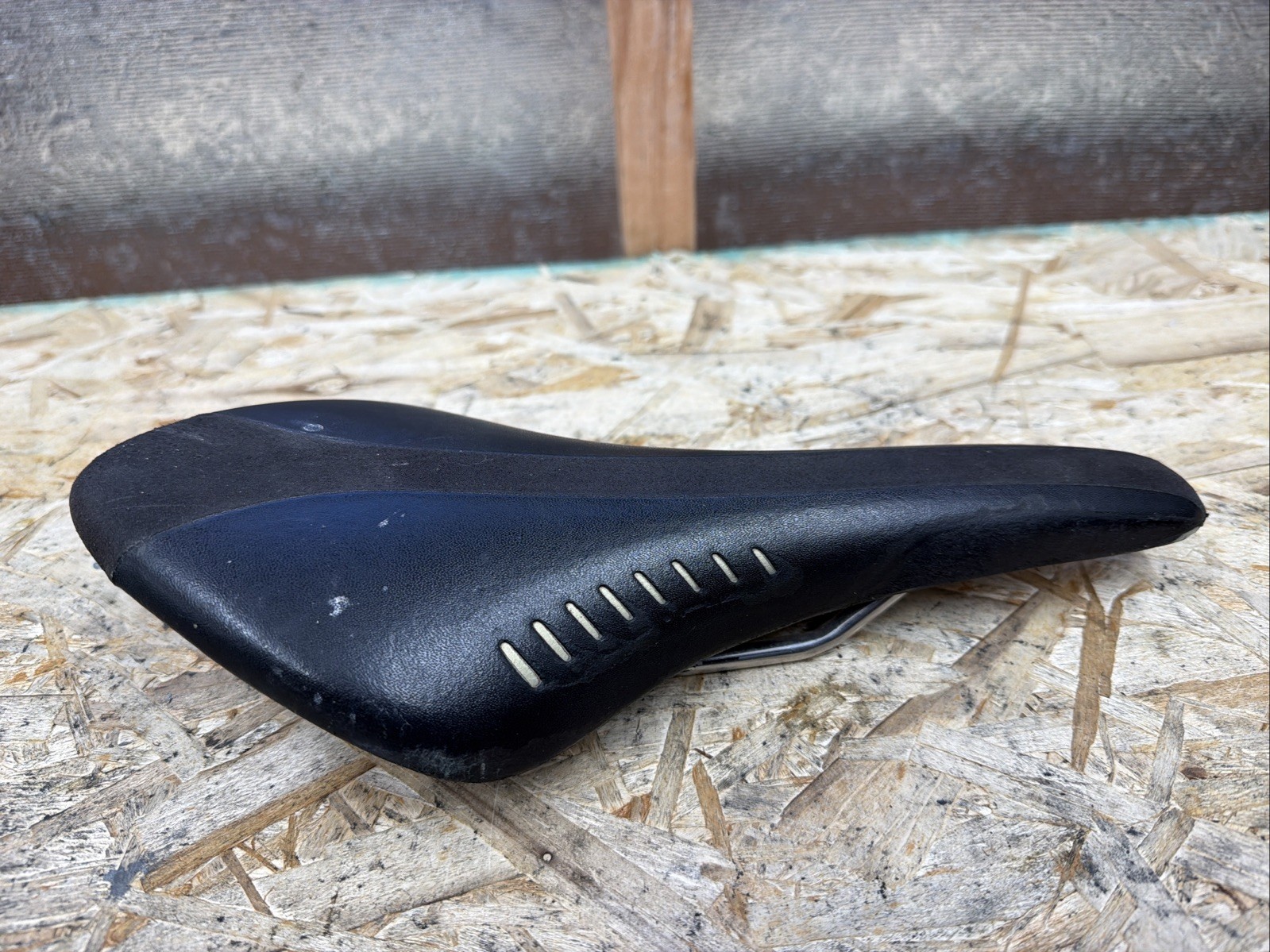Fizik Road Bike Saddle Italy Black 134mm 231g