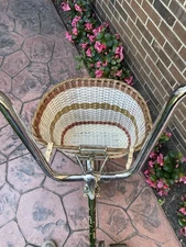 NOS Schwinn Stingray Bicycle Basket Part Number 00–728 Plastic Basket Green ￼