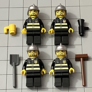 Lego City Firefighters Minifigure Lot of 4 Set #7944 G2 26