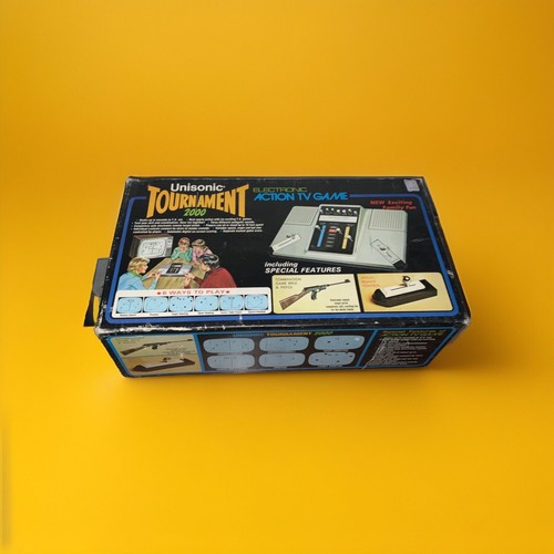 Vtg. UNISONIC Tournament 2000 Pong Copy Lightgun Target Video Game System in box