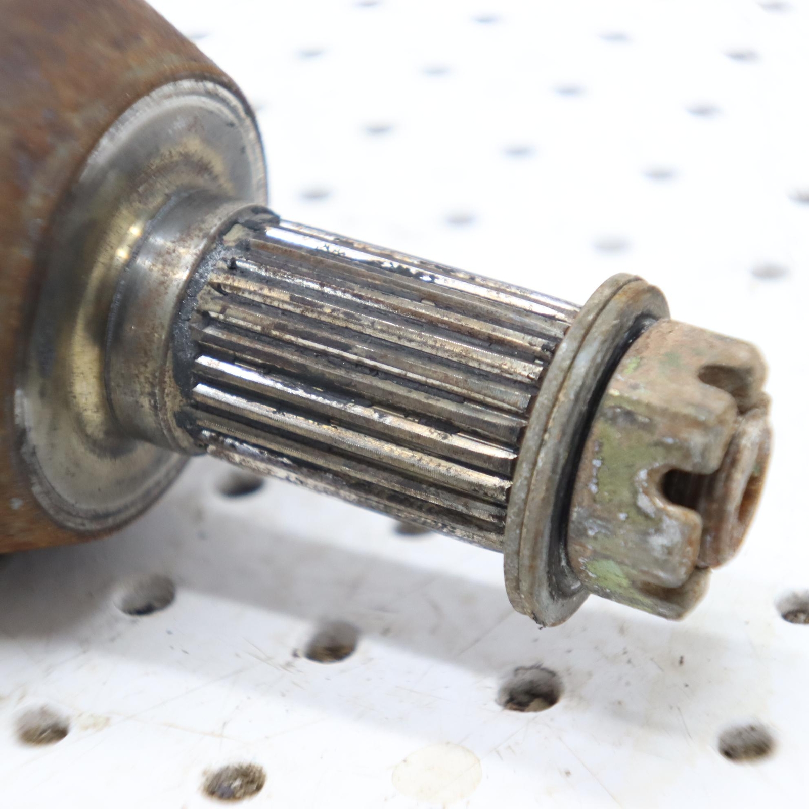 2010 POLARIS SPORTSMAN XP 850 REAR CV DRIVE AXLE SHAFT 1332809 1332642