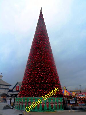 Photo 6x4 90 Foot High Christmas Tree Ellesmere Port Britain s tallest ...