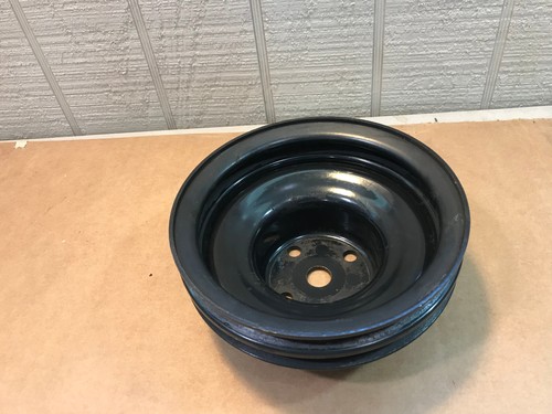 1997 Volvo Penta 3.0 3.0L 4 cylinder Water pump Pulley 3852401 - Picture 4 of 6