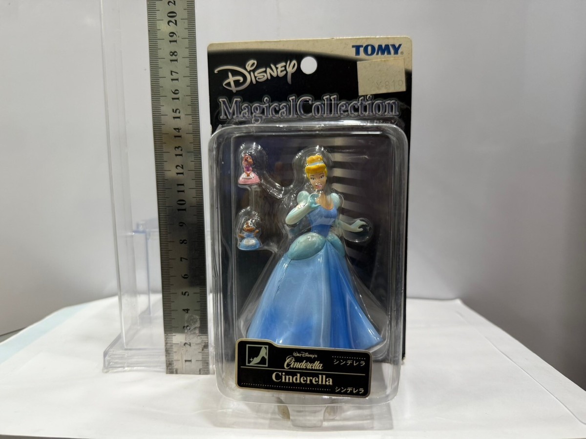 Japan Disney TOMY Princess Cinderella Magical Collection Figure