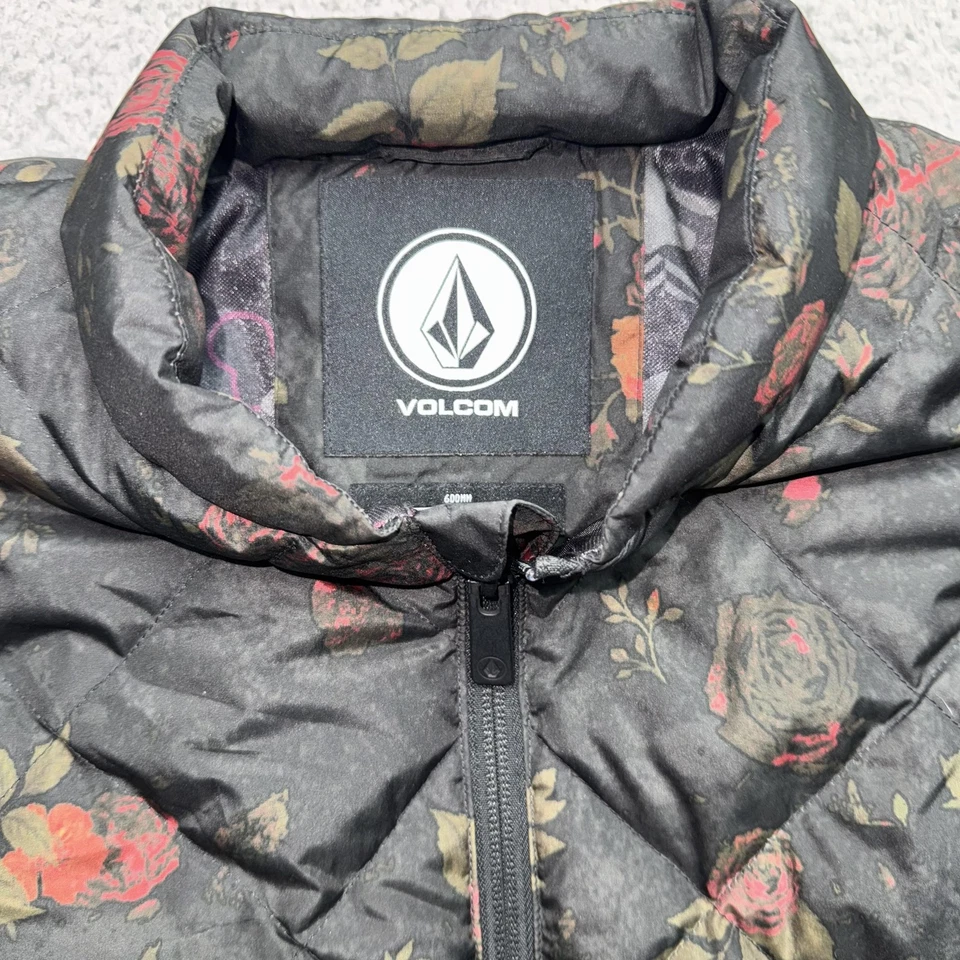 Куртка женская Volcom средний размер цветочный стеганая на молнии пуховик бомбардировщик легкая - Изображение 2 из 4