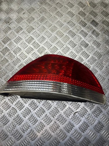 BMW 7 E65, E66, E67 Rücklicht hinten rechts 011237011238 3.90 Diesel 31557029