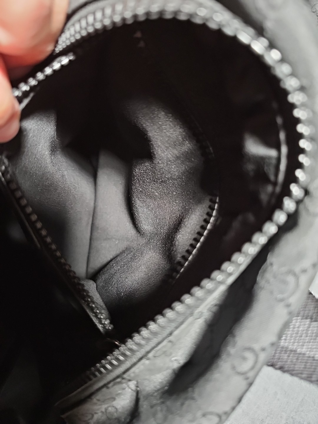 Gucci Gg Supreme Weekender Bag (449180) And Backpack (449181) Set thumbnail 9