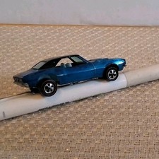 1967 Hot Wheels Custom Camaro Blue on Blue on Blue with Black Roof VG to Exc Con