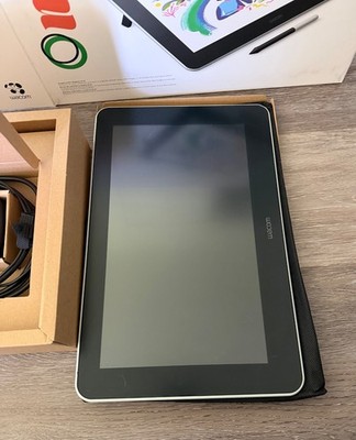 Wacom One 13.3 inch Graphics Tablet Creative Pen Display