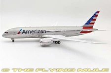 Inflight 1:200 787-8 Dreamliner American Airlines N880BJ