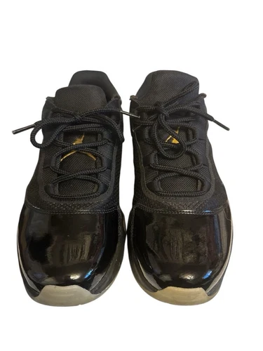Jordan 11 nero oro taglia 8