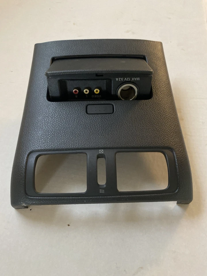 Panel de consola central trasera Infiniti M35 2006-2007 con rejilla de ventilación de aire 96930-EG100 Foto 2 de 4