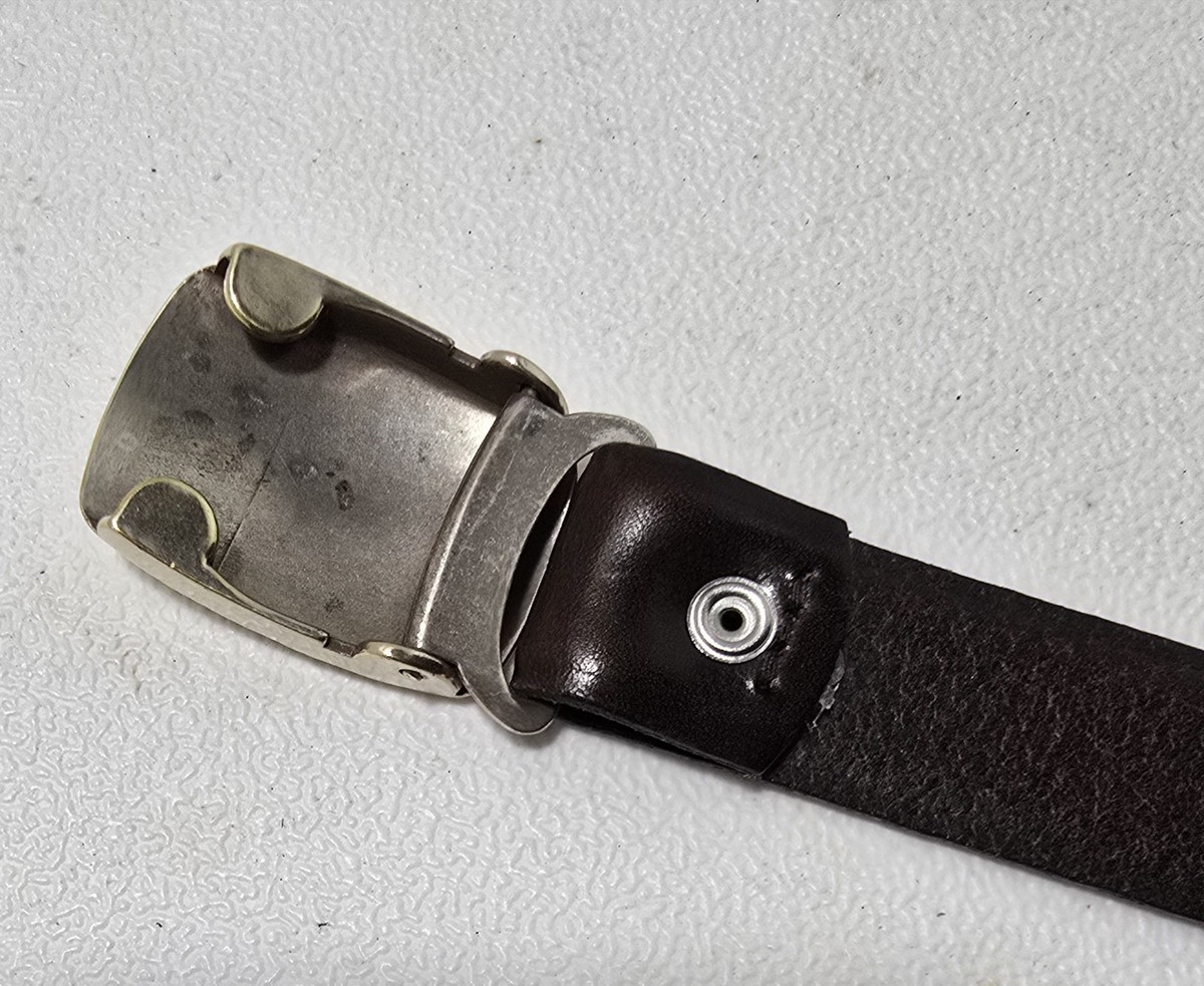J.CREW Engine Turned Style Anchor Buckle Belt Brown Italian  display picture 2