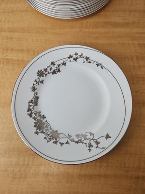 Wedgwood Vera Wang VERA FLEURS Platinum Bone China 8'' SALAD side PLATE (10 avail