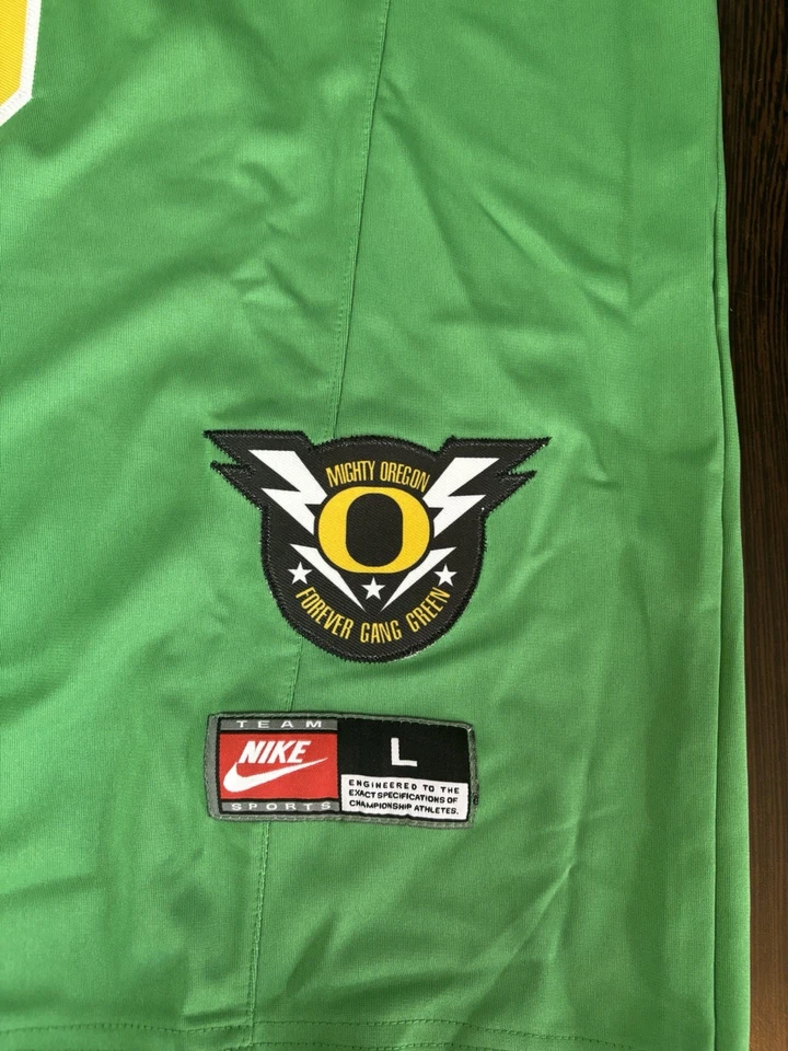 Dante Moore #5 Oregon Ducks Jersey, Gameday Style Edition. Fast Shipping! - Image 4 of 4