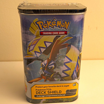 Pokémon TCG Schwert & Schild Deck Schild Tin Deck Box Tapu Koko.  Neu und versiegelt
