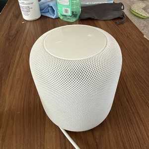 Apple HomePod Voice Enabled Smart Assistant - White