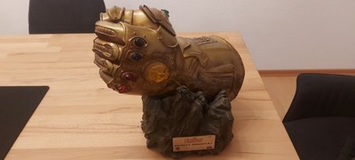 Marvel Infinity Gauntlet Mastercraft Avengers gebraucht