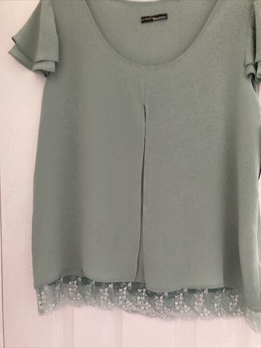 Bnwt Women’s LE Group Woman Stunning Green Top Size 10/12 - Picture 4 of 9