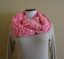 Women's Xhilaration Pink White Knitted Infinity Scarf Wrap One Size Fits Most
