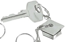 1 Graduation Cap Key Chain Free Shipping with 6 or more items 