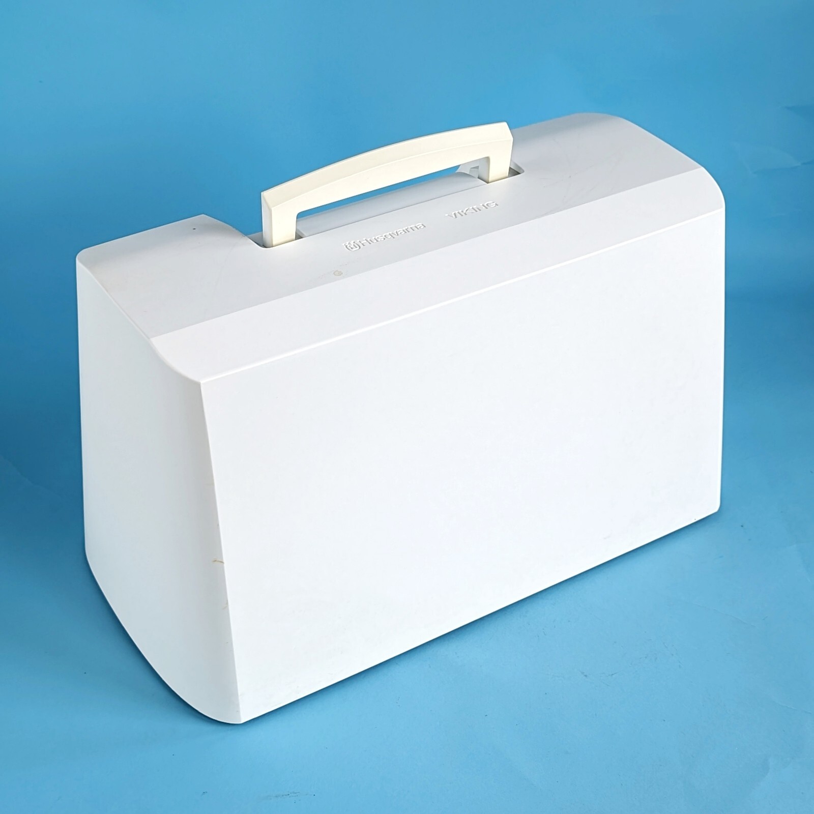 Husqvarna Viking Designer Diamond Deluxe With lots of Extras eBay