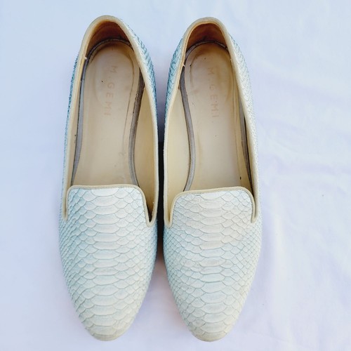 M. Gemi Women's Italian Blue Snake Textured Slip-on Loafer - size 10 - Picture 4 of 9