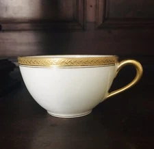 Marshall Fields Chicago Limoge White Gold Rim Coffee Tea Cup Haviland Wreath