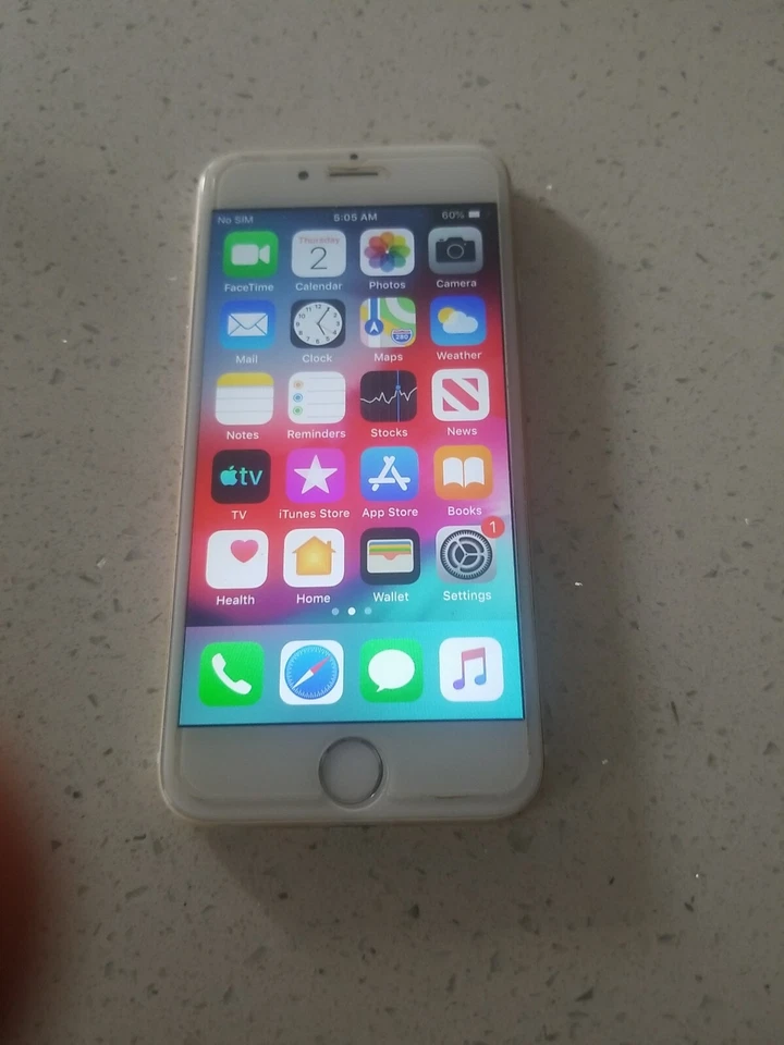 Apple iPhone 6 64GB Dorado (T-Mobile) A1549 (GSM) 92% Capacidad Batería Foto 2 de 4