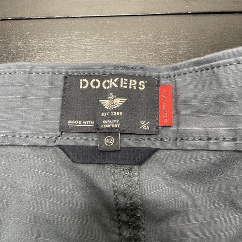 Dockers Men's Blue/Grey Tech Cargo Shorts Size 42 Smart 360 Stretch Wicking NEW - Picture 5 of 10