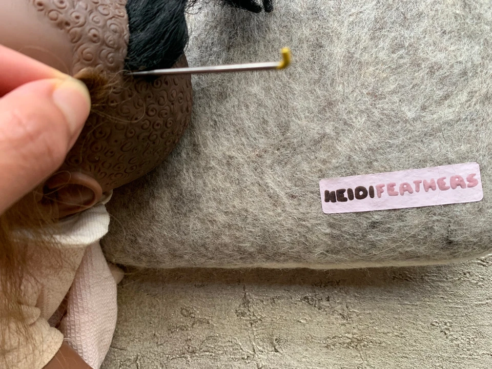 Heidifeathers® Mohair Wool Blend, Dolls Hair, Felted Animals - Choose The Colour - Image 4 of 4