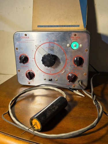 NICE! Conar Signal Tracer Model 230 W/ MANUAL AS IS UNTESTED