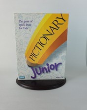 Pictionary Junior JR COMPLETE 2005 Classic Drawing Board Game Children
