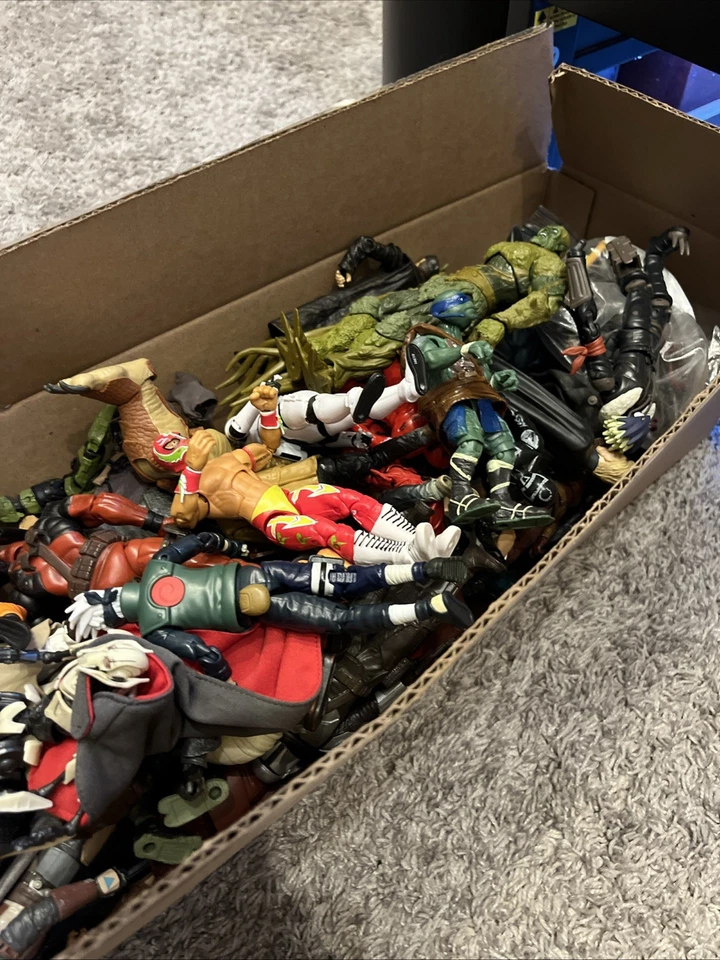 Action Figures - Image 2 of 3