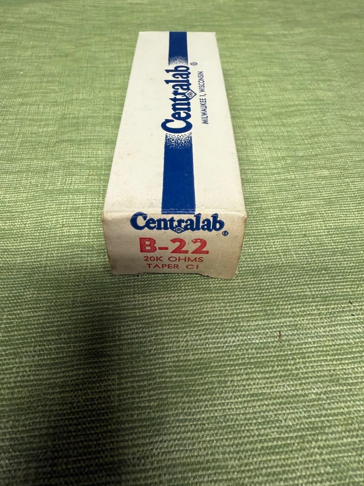 Potenciómetros Centralab NOS - Caja de fábrica de 5 (B-26, B-22, B-40) - Milwaukee EE. UU. Foto 4 de 4