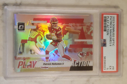 2023 Panini Donruss Optic - Play Action Patrick Mahomes II #8 PSA graded