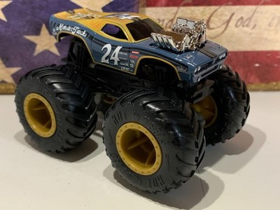 HOT WHEELS MONSTER TRUCKS, RODGER DODGER, 2024 BLUE/GOLD 1:64
