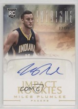 2012-13 Panini Intrigue Impact Rookies Gold 2/10 Miles Plumlee #38 Auto 00y3