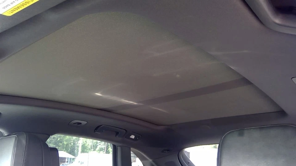 (LOCAL PICKUP ONLY) Roof Glass Front Fits 15-18 PORSCHE MACAN 1506900 - Imagem 2 de 4