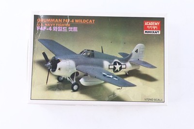 MiniCraft 1/72 Grumman F4F-4 Wildcat Model Kit