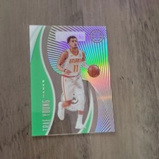 2019-20 Panini Illusions Astounding Emerald Trae Young #20