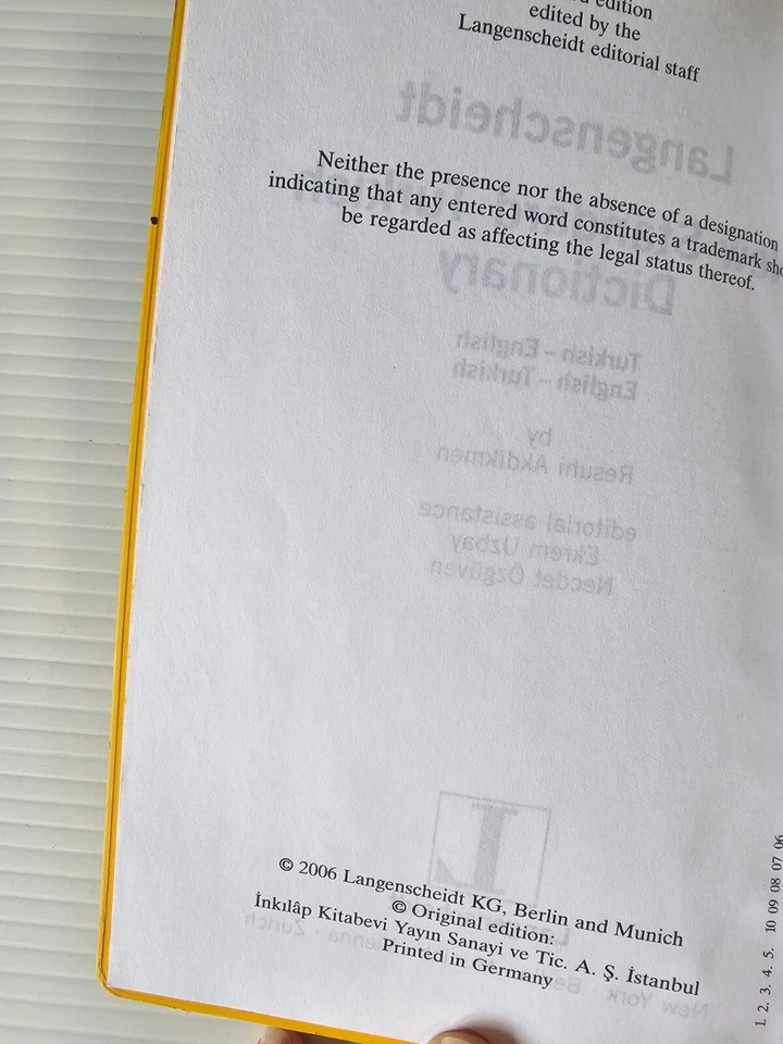 Langenscheidt New Standard Dictionary Turkish New Blue Headwords Turkish-English - Image 4 of 4