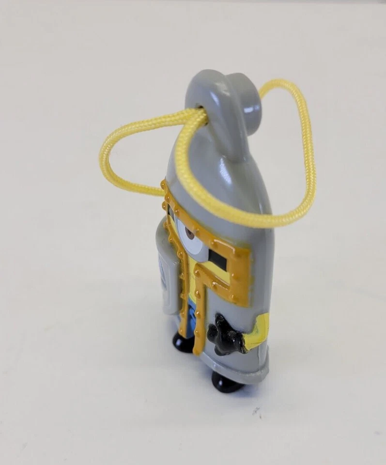 Despicable Me 2 Caballero Minion General Mills Cereal Premium Adorno de Navidad Foto 2 de 4