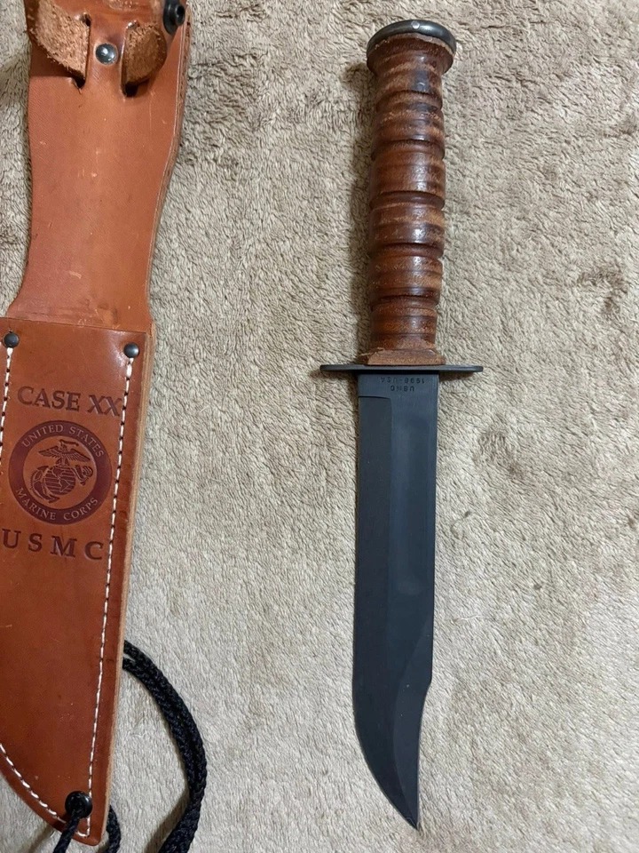 Cuchillo de Lucha Case XX USMC - 1998 Conmemorativo - Mango de Cuero Apilado Foto 3 de 4