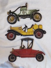 3 SEXTON CAST IRON CLASSIC CARS YELLOW GREEN RED FARMHOUSE PRIMATIVE RUSTIC AUTO