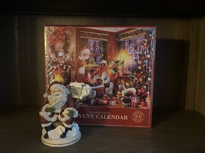 Advent Caladat Christmas Santa  Clause Figurine