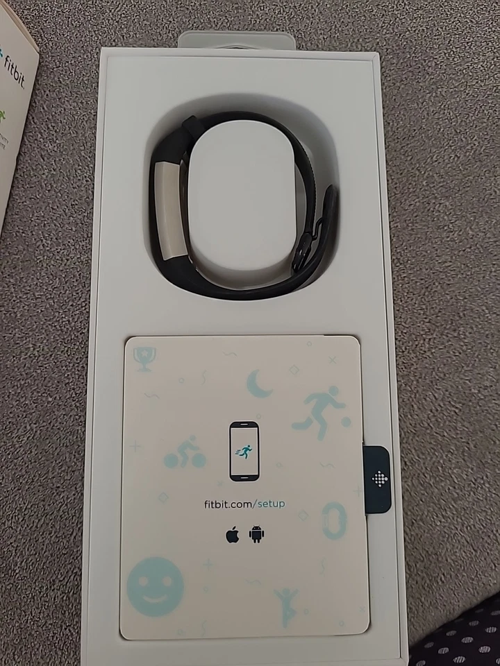 Fitnesstracker Uhr Lernspielzeug Fitbit Ace Schwarz - Bild 3 von 4